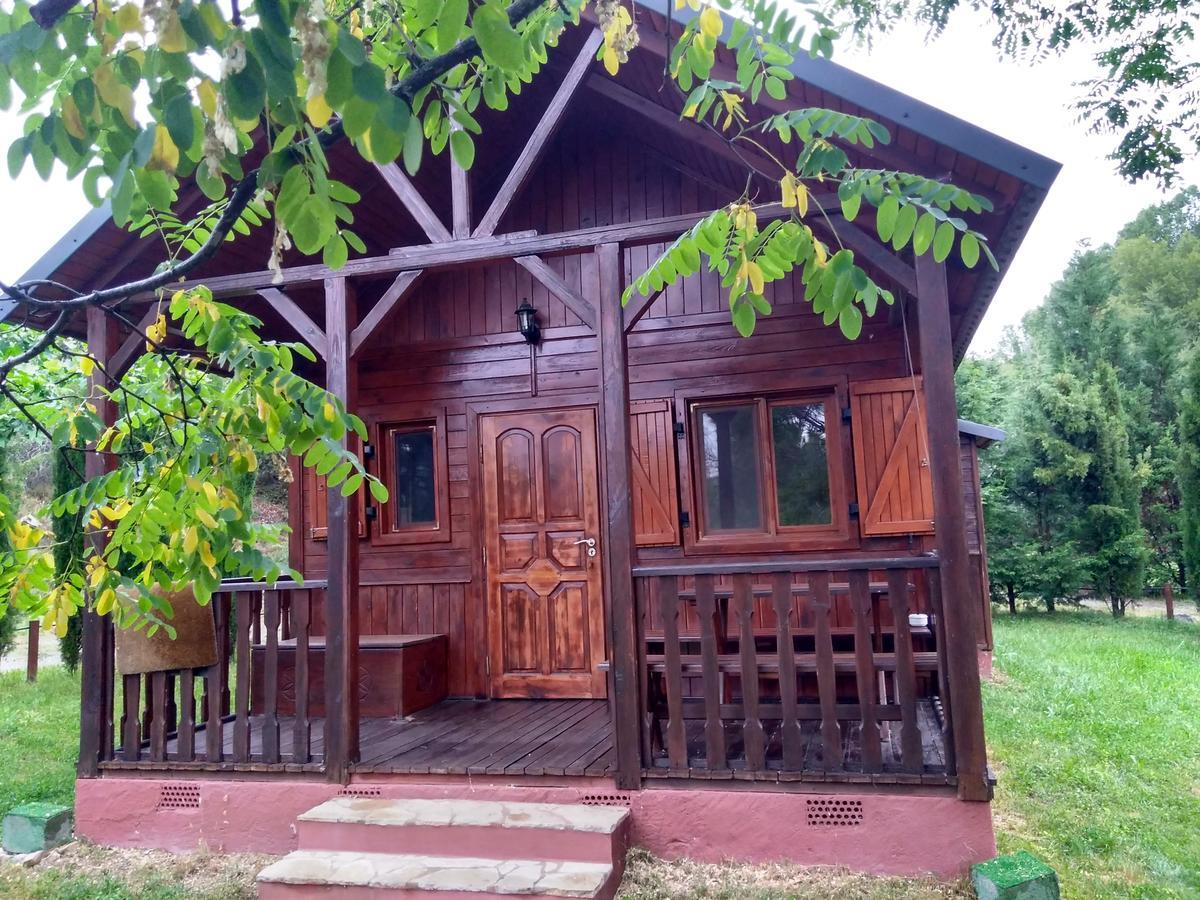 Cabanas De San Bartolome Villahermosa del Río Exterior photo